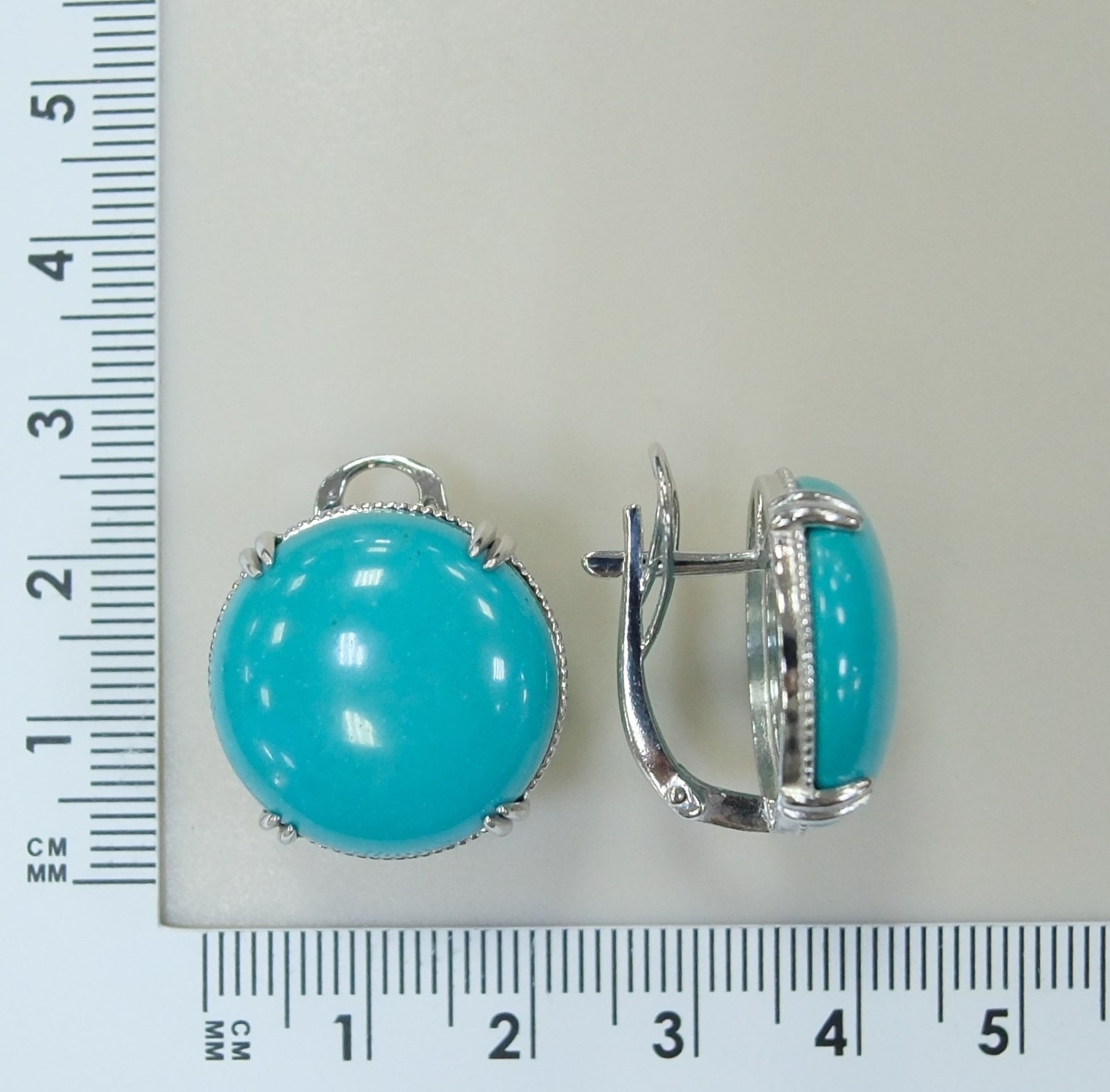 Серебряные серьги с бирюзой